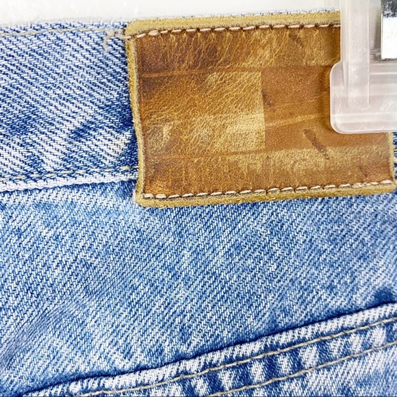 TOMMY HILFIGER Vintage Medium Wash High Rise Mom Jeans, Size 14 - Picture 6 of 10